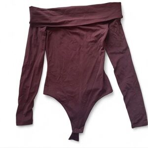 Aritzia Contour Off-Shoulder Long Sleeve Bodysuit in Burgundy